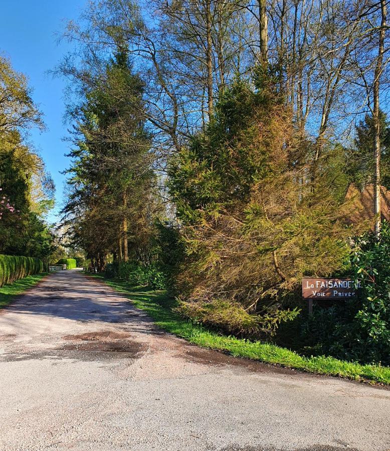 Le Clos Joly 14 Saint-Gâtien-des-Bois エクステリア 写真